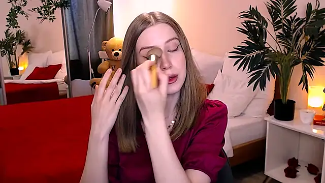 cheeky chick online show from June 26, 1:23 pm