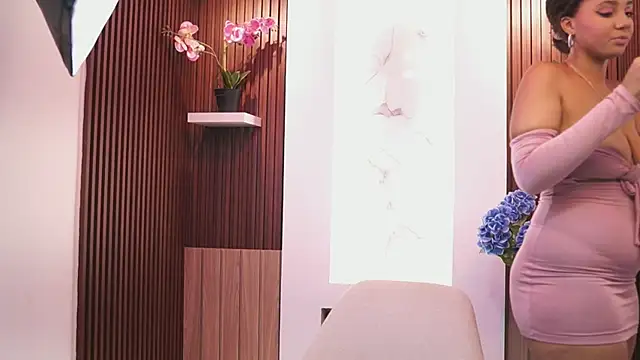 BrianaLane online show from July 2, 7:09 pm