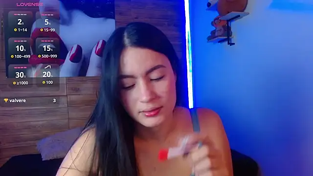 rosaleia  online show from May 23, 5:28 am