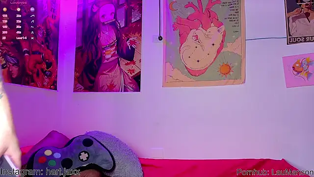 JaxJinx online show from June 17, 1:07 am
