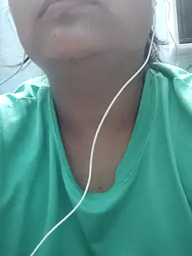 Siya mic online show from April 12, 6:11 pm