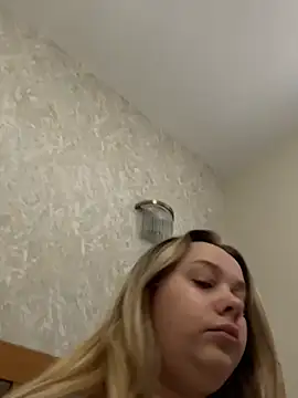 OliviaJadeXx online show from May 19, 7:26 am