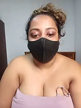 Suger Lips 99 online show from June 15, 6:41 pm
