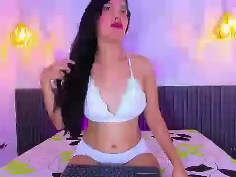 Vanessa Lune online show from May 16, 1:10 pm