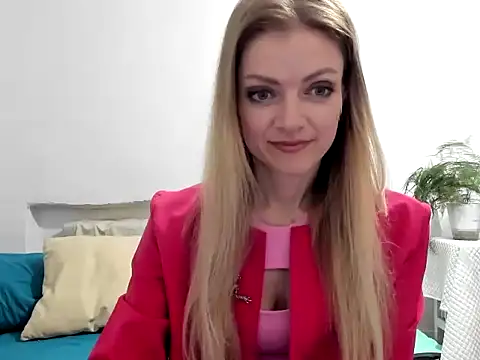 Severina7 online show from May 13, 8:47 pm