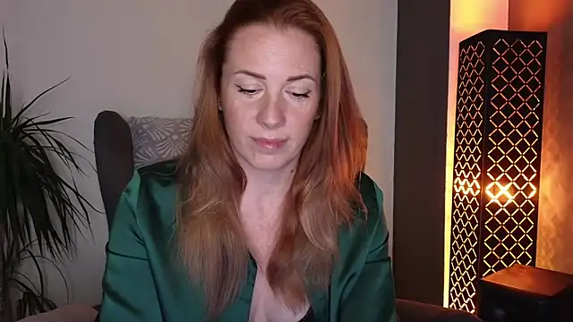 Sharon Red online show from September 24, 4:39 pm