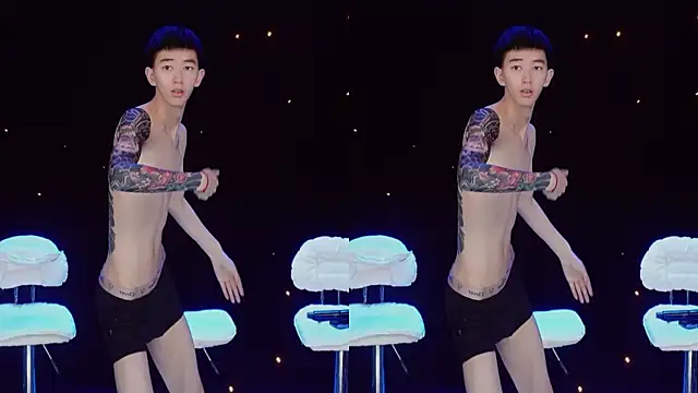 GAY-BOYS8888 online show from May 20, 1:08 pm