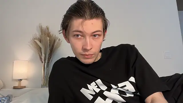 swaggenjoyer online show from April 15, 12:17 pm