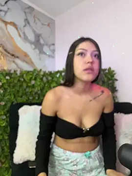 thalia ec online show from May 5, 12:52 pm