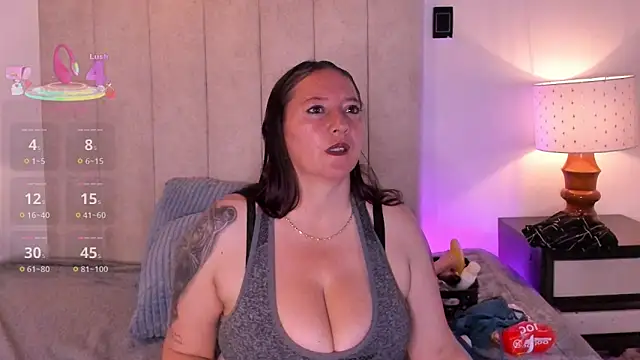 Anyelina milf online show from May 20, 4:37 pm
