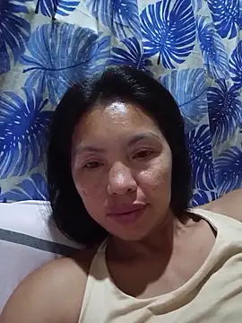  sweetbabe23 online show from April 14, 1:44 pm