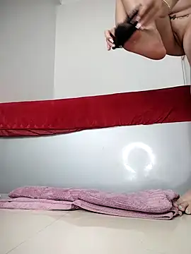 jessica-love18 online show from April 15, 12:44 am