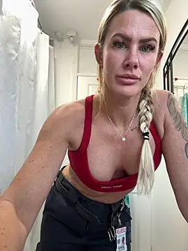 Savannah Rae online show from May 11, 7:22 pm