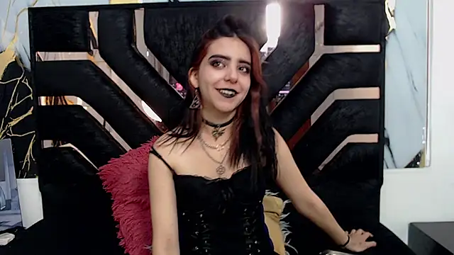 amberblackcs01 online show from May 24, 5:23 pm