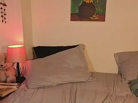 GaiaJonness online show from April 22, 7:33 pm