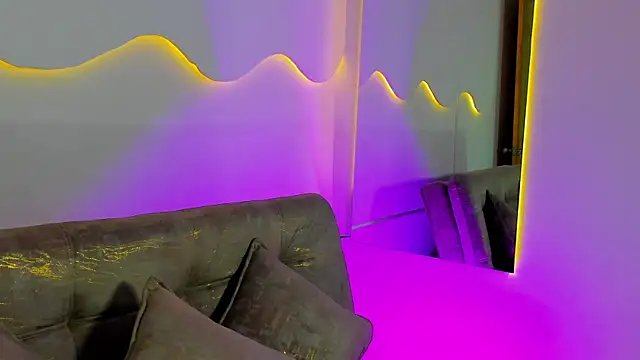 MiaMalcova   online show from April 25, 7:33 pm