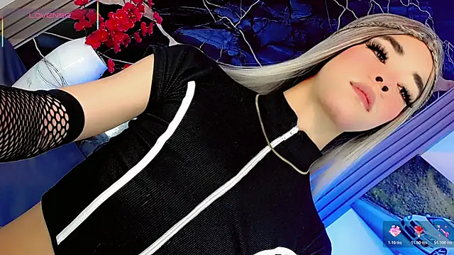 moon sweet- online show from July 10, 3:18 am