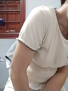 Cong2211 online show from April 15, 8:37 am