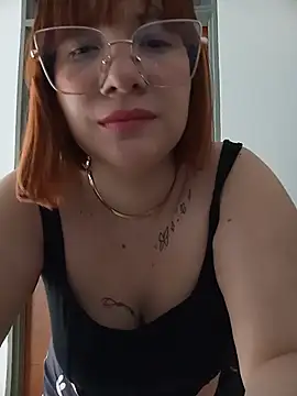Curves Nina online show from July 18, 7:38 pm