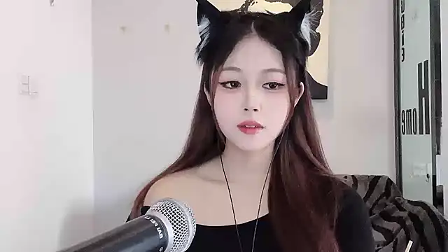 KiKi-011 online show from June 4, 8:08 am