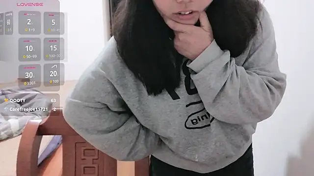 66-hannah-66 online show from May 9, 2:19 pm