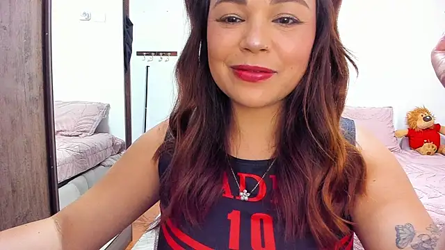 megan poe  online show from July 16, 2:21 pm