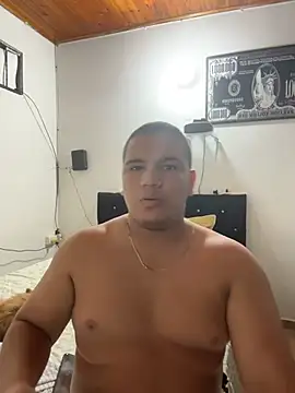 Patricio 02 online show from July 12, 11:05 pm