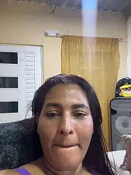 banditgirl86 online show from April 17, 4:14 am