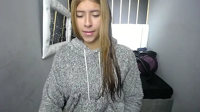 nancy blonde online show from June 14, 1:11 pm