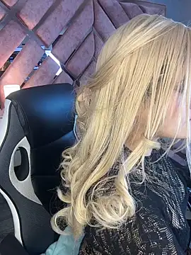 lya nekko  online show from June 21, 4:38 am