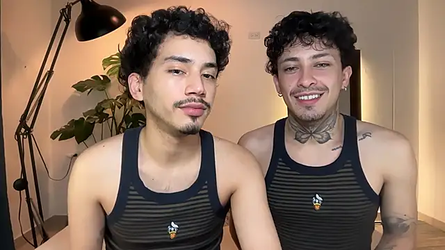 Noah and Steven online show from May 24, 12:20 am