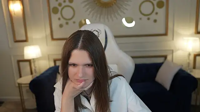 Monika kiss054 online show from May 30, 2:37 pm