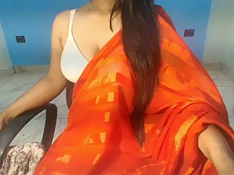 Hotty Girl147 online show from May 11, 7:54 am