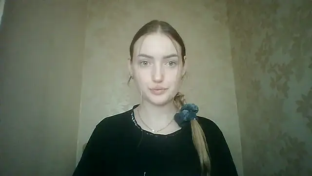 Lisanta online show from July 22, 8:32 pm