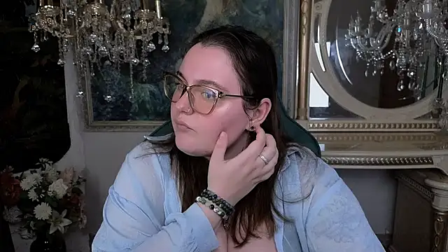 CatherineClaire online show from August 7, 4:58 pm