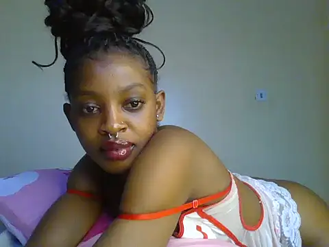NylaMoon online show from June 28, 1:39 pm