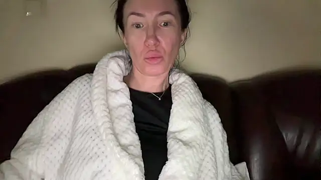 Goddess Tati online show from May 14, 9:42 pm