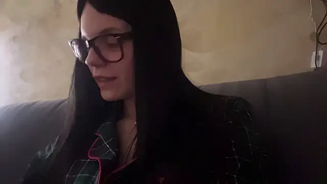 Alice qte online show from April 23, 2:19 pm