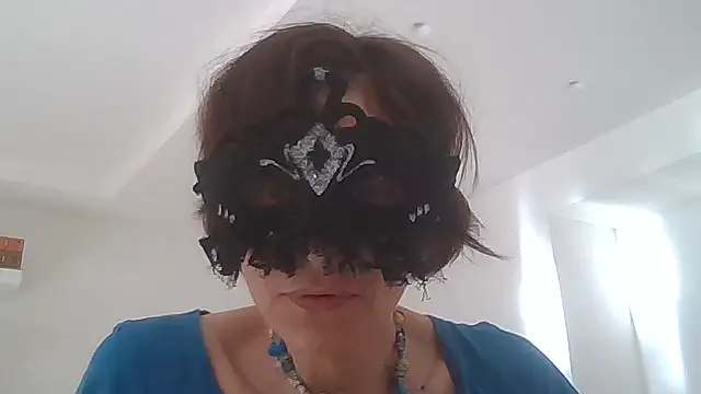 HelenTiAscolta online show from June 10, 4:27 pm