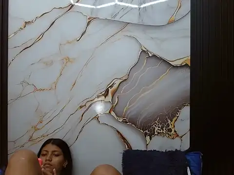 AndreaSerpa online show from July 11, 8:31 pm