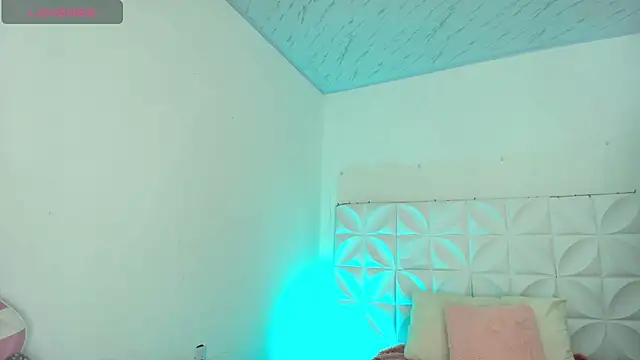 Ivonny Goldie online show from July 7, 11:07 pm