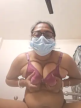 roshnidas1 online show from May 7, 2:16 am