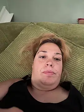 SecretRavenXO online show from May 27, 7:05 am