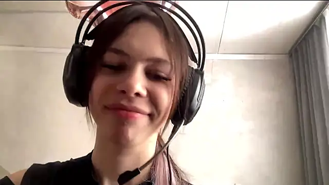 TuZezima online show from April 25, 1:41 pm