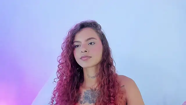 Caroline420  online show from May 29, 8:18 pm