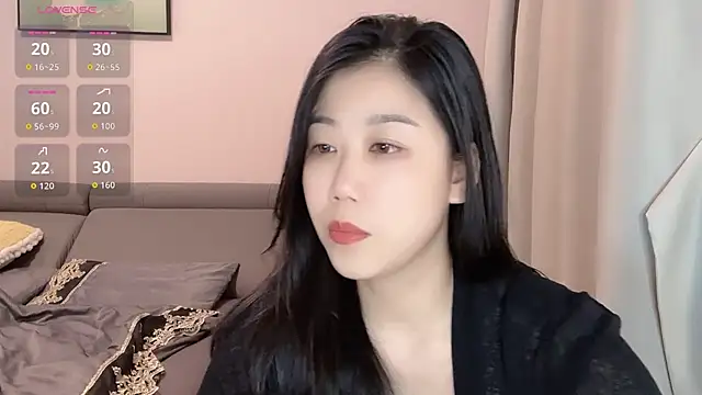 F-Yuwei online show from May 27, 2:36 pm