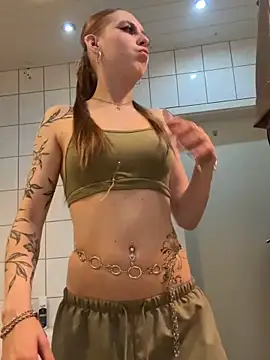 Lina-420 online show from May 1, 9:07 pm