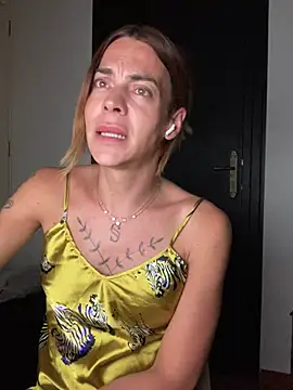 Sophiaat40 online show from June 29, 8:08 pm
