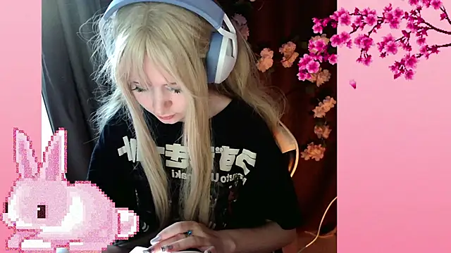 AmmiRinn online show from June 9, 1:21 pm