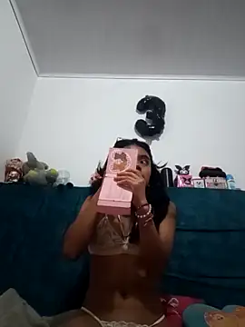 VaneMoon online show from April 28, 10:19 am